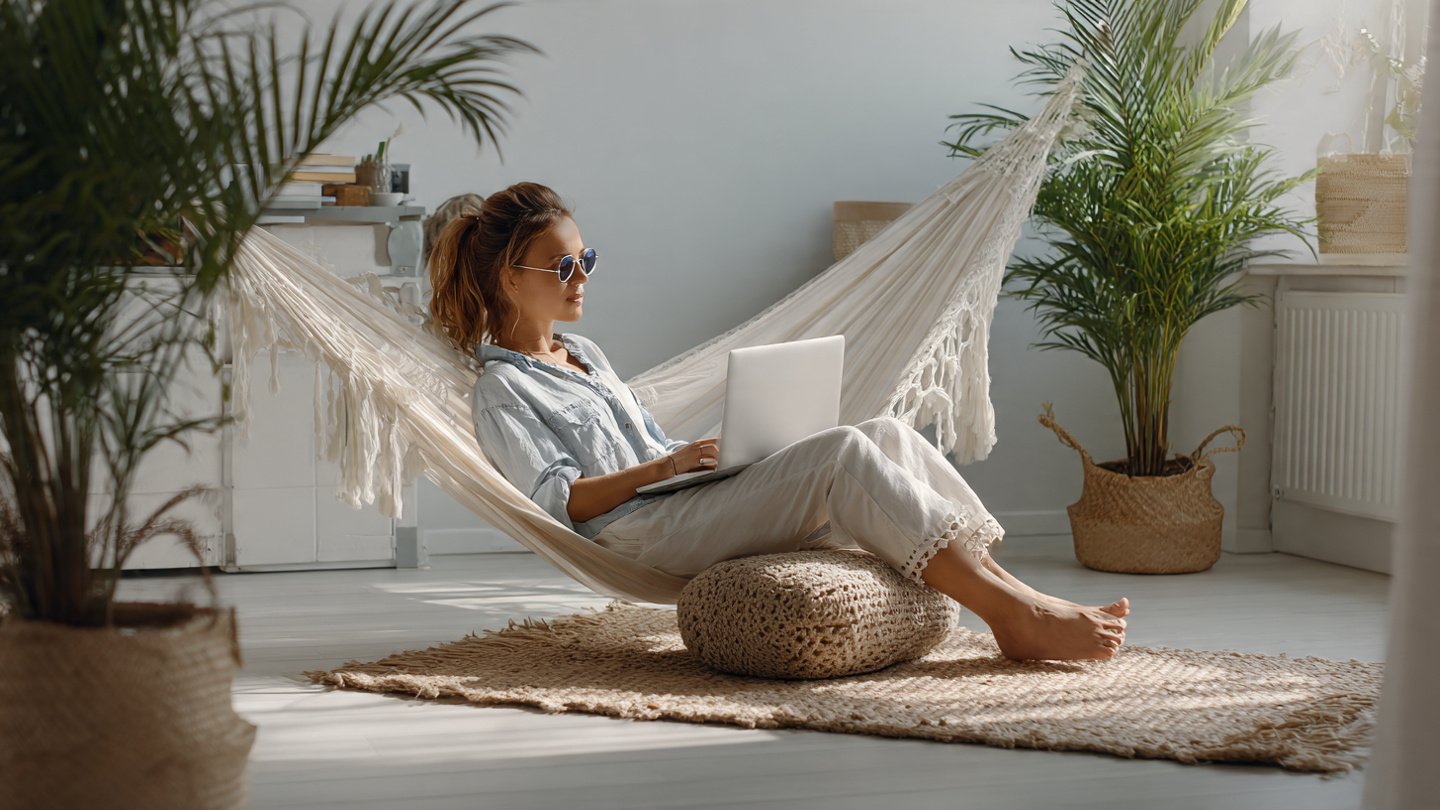 The Connection Between Clean Homes and Relaxation Benefits